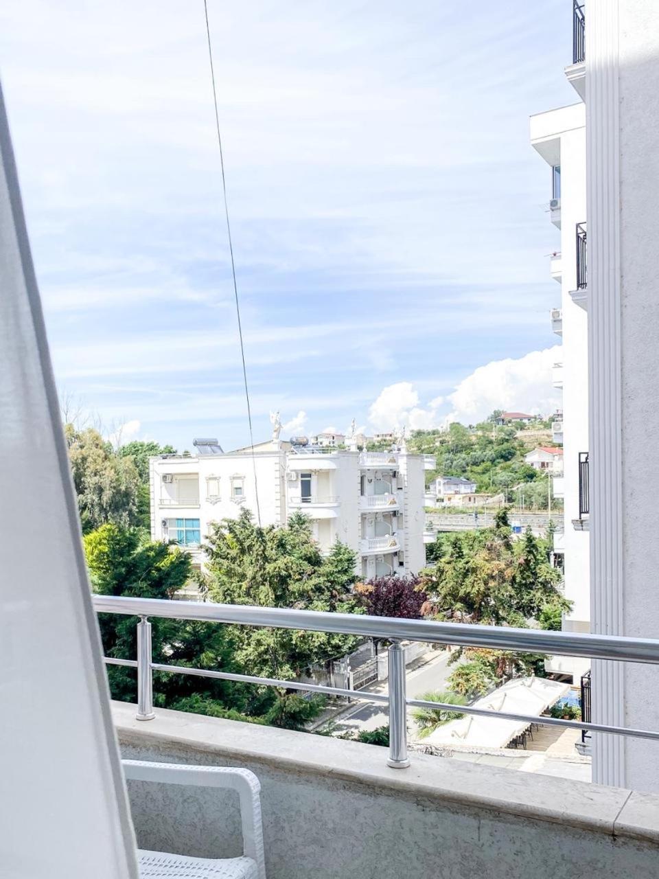 Lunasol Seaside Apartments Durrës Exterior foto